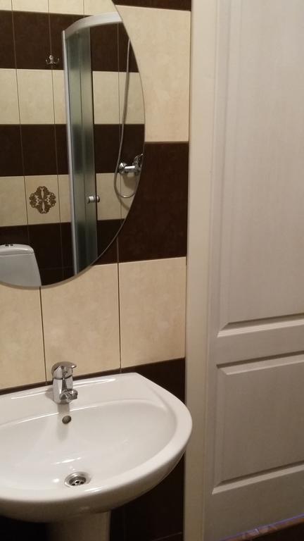 Kremin Hotell Kremenetsʼ Rum bild