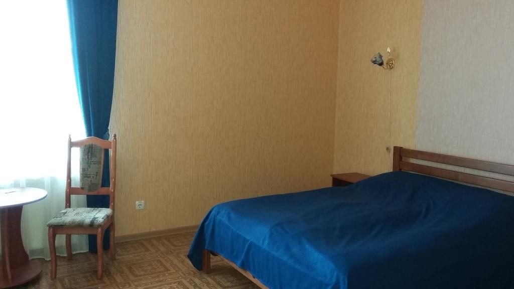 Kremin Hotell Kremenetsʼ Rum bild
